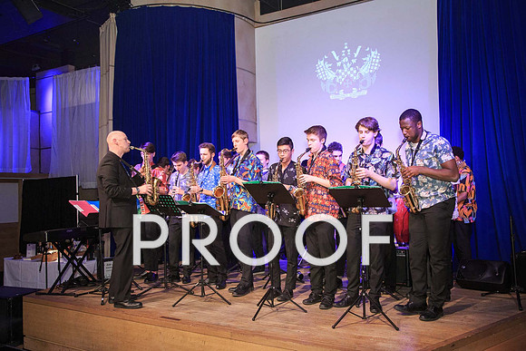 N022-584