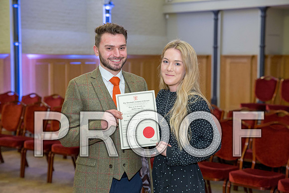 P003-402