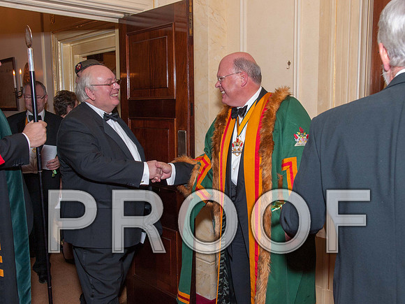 F002-079
