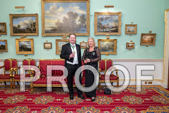 P023-143