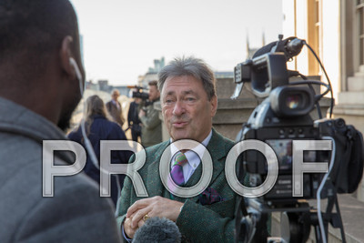 P105-Alan Titchmarsh-006