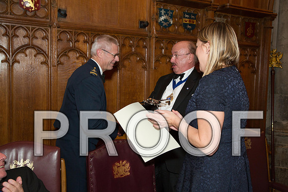 P121- 696