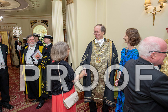P137-094