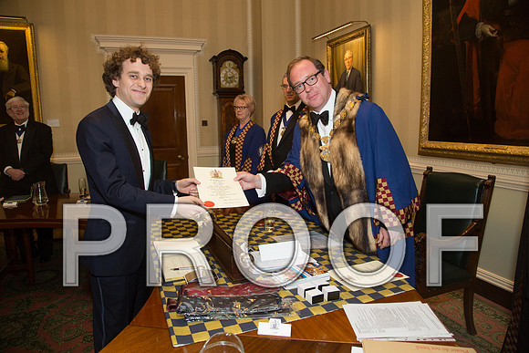 Q016- 020