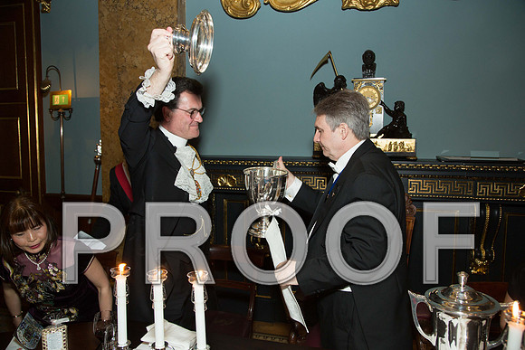 Q052-405   _