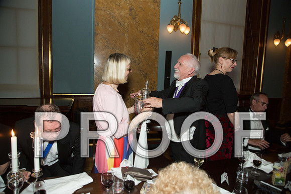 Q052-532   _