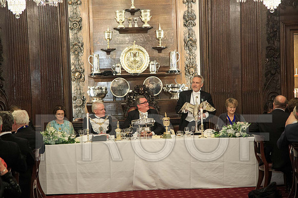 14_Swan Feast_811