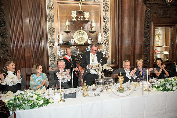 14_Swan Feast_858