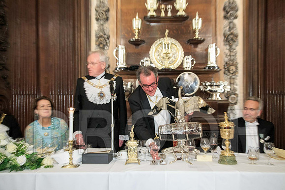 14_Swan Feast_869