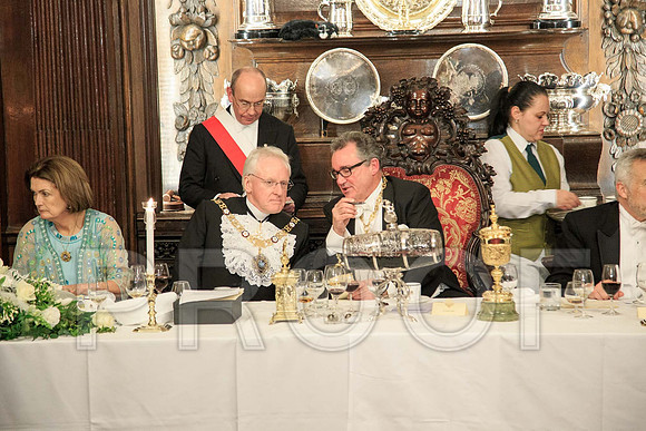 14_Swan Feast_763