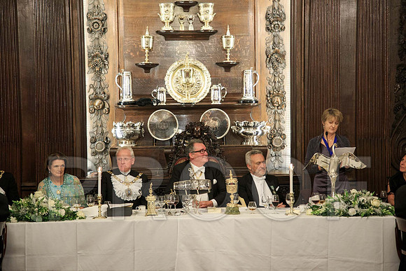 14_Swan Feast_780