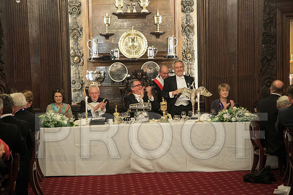 14_Swan Feast_808