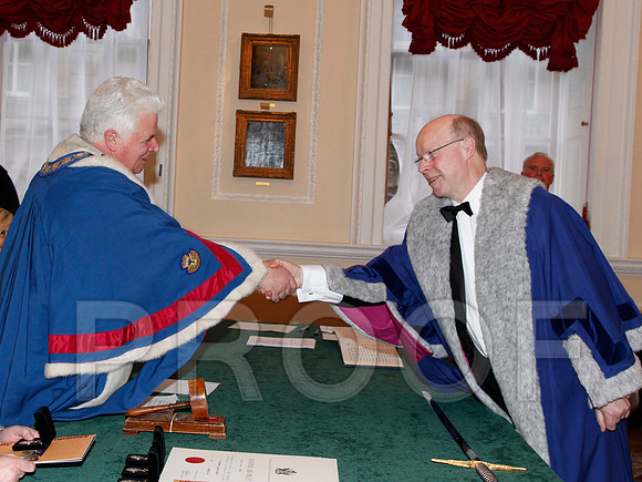 171F_056 copy