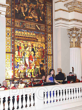 095H_869